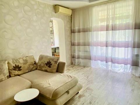 квартира за адресою Трегубова вул., 12