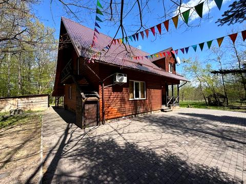 комерційна за адресою Лугова, 1а
