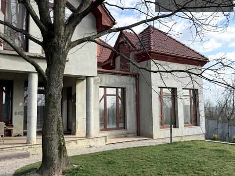 дом по адресу Золотистая