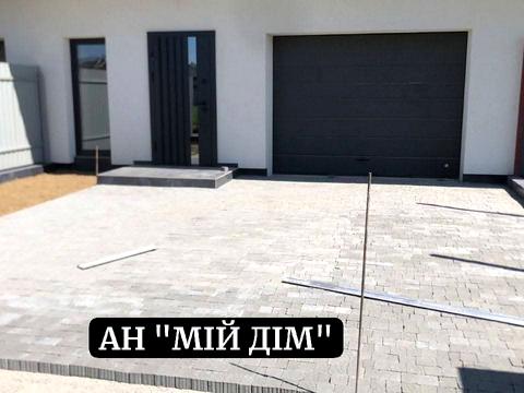 дом по адресу Перемоги ул.