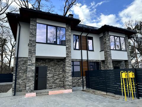 будинок за адресою Академіка Ромоданова вул. (Льва Толстого)