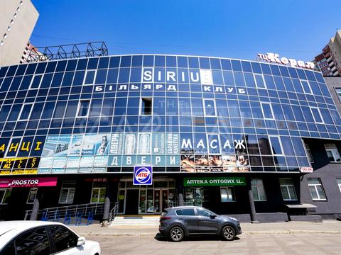 комерційна за адресою Милославська вул., 16