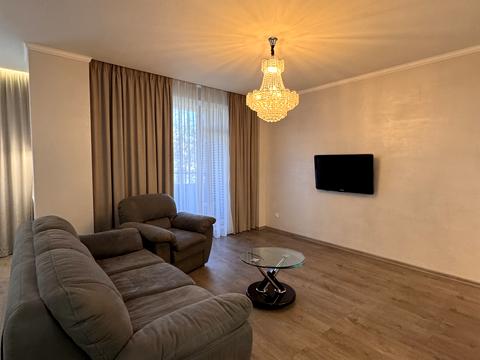 квартира по адресу Французский бульв., 85/5
