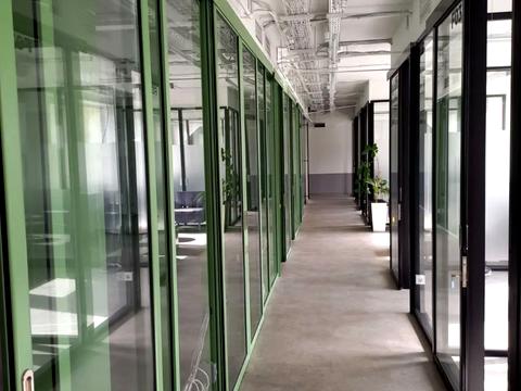 коммерческая по адресу Боричів Тік ул., 35
