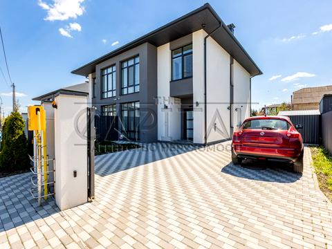 будинок за адресою с. Ходосівка, Соборна вул., 1В
