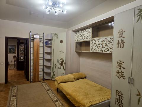 квартира за адресою Вишгородська вул., 4