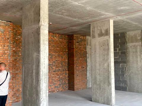 комерційна за адресою Родини Крістерів вул., 14