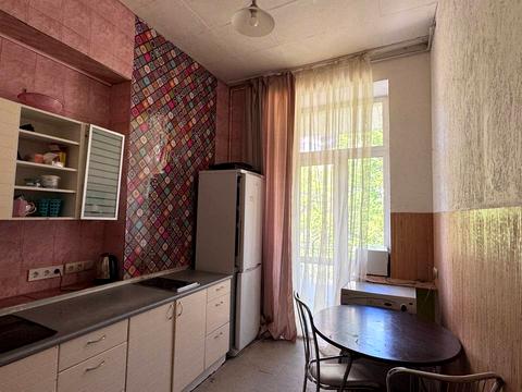 квартира за адресою Басейна вул., 15