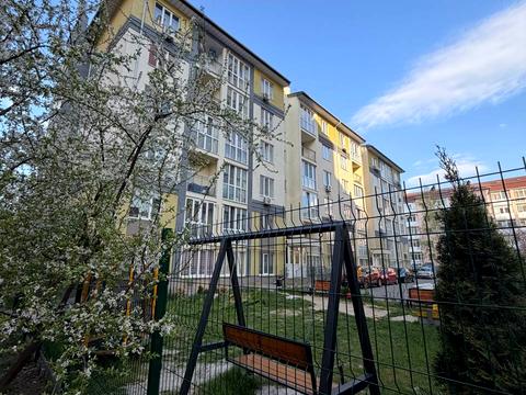 квартира за адресою Академіка Амосова вул., 12