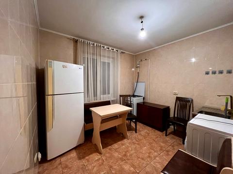 квартира за адресою Рятувальників вул., 35