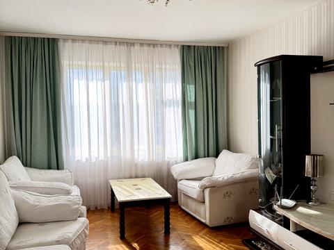 квартира по адресу Героев Днепра ул., 19