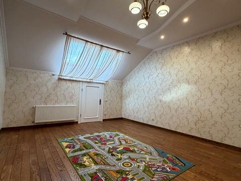 квартира по адресу Героев Майдана ул., 2