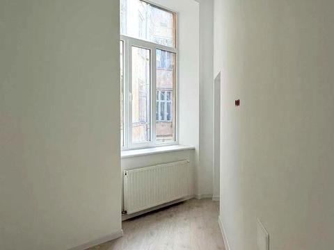 квартира за адресою Гетьмана Петра Дорошенка вул. (Жовтнева), 42