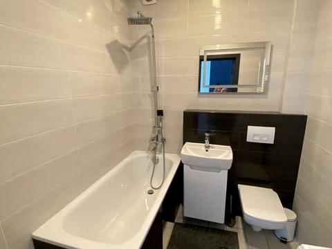 квартира за адресою Рівне, 24 Серпня вул., 24