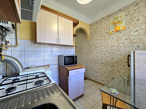 квартира за адресою Зимова вул., 5