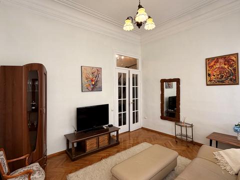 квартира по адресу Лютеранская ул., 7/10