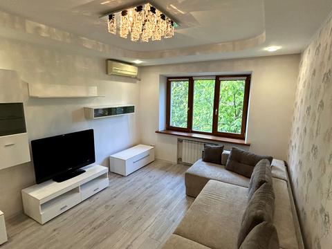 квартира за адресою Слави бульв., 18