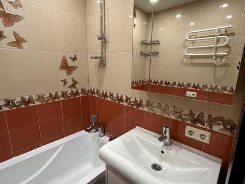 квартира за адресою Слави бульв., 18