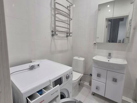 квартира за адресою Героїв Небесної Сотні просп., 18/1