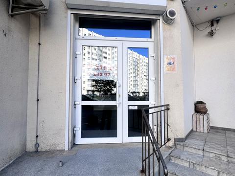 комерційна за адресою Тернопільська вул., 21а
