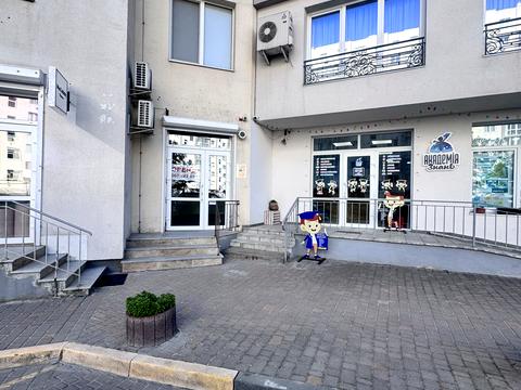 комерційна за адресою Тернопільська вул., 21а