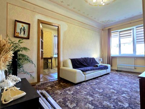 квартира за адресою Зимова вул., 12-Д