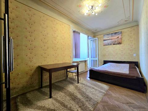 квартира за адресою Зимова вул., 12-Д