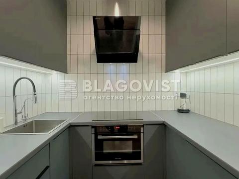 квартира по адресу Урловская ул., 11-А