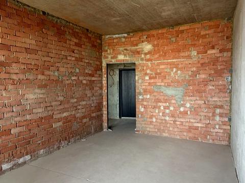 1864352143369754