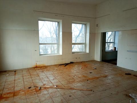 комерційна за адресою Стовпова вул., 19