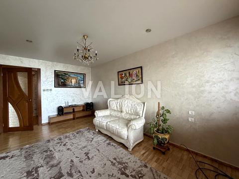 квартира за адресою Зої Гайдай вул., 7-А