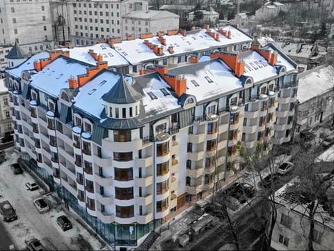 квартира за адресою Омеляна Поповича вул., 8