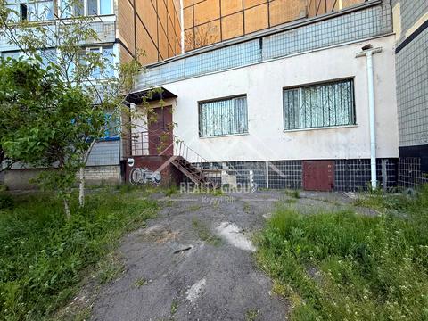 коммерческая по адресу Юбилейный микрорайон ул., 15