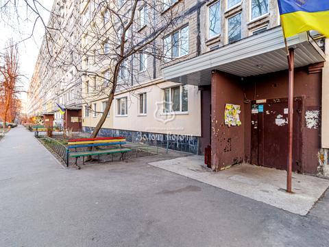 квартира за адресою Бакинська вул., 37