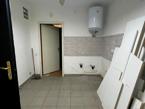 коммерческая по адресу Полевая ул., 57