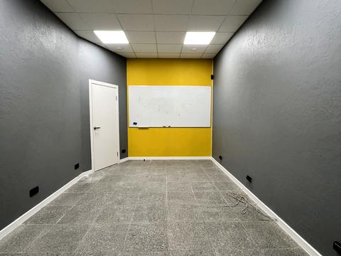 коммерческая по адресу Леси Украинки ул., 12