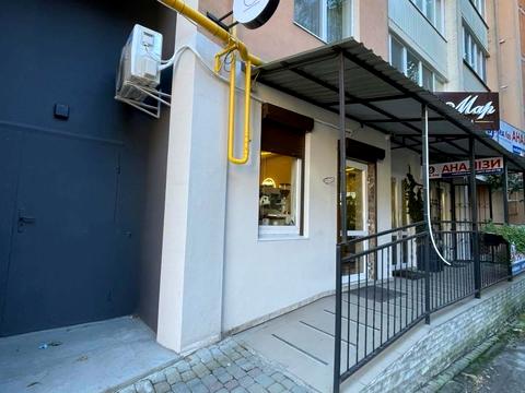 комерційна за адресою Тернопіль, Шпитальна вул., 6