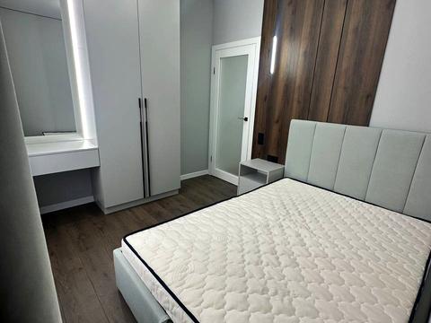 квартира за адресою Краснова вул., (65 перлина)
