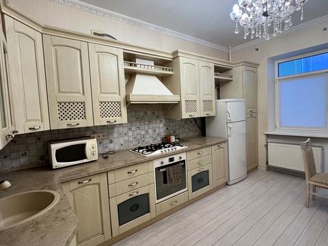 квартира за адресою Доктора Самойловича вул., 8-А