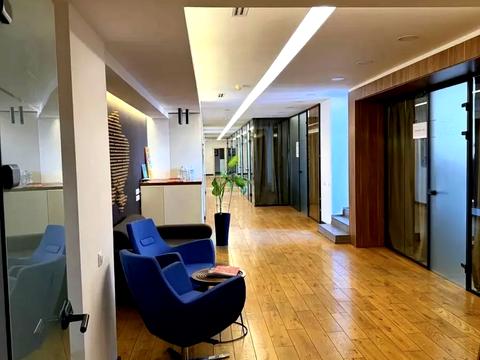 комерційна за адресою Тараса Шевченка бульв., 35