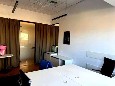 комерційна за адресою Тараса Шевченка бульв., 35