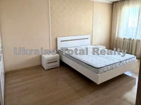 квартира за адресою Рональда Рейгана вул., 6-А