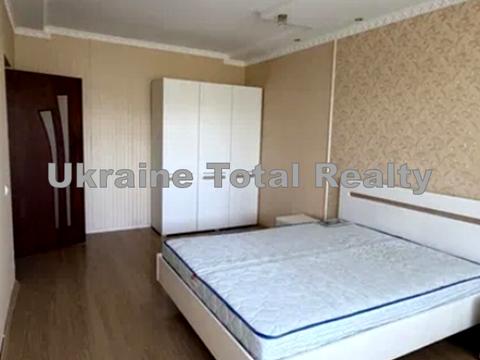 квартира за адресою Рональда Рейгана вул., 6-А