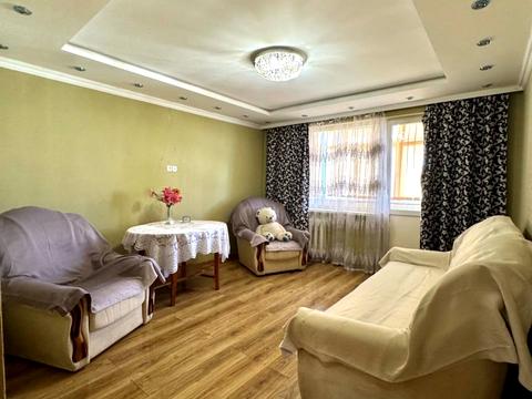 квартира за адресою Героїв Крут бульв. (Героїв Сталінграду), 4