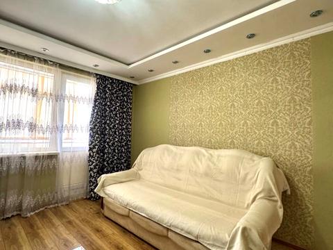квартира за адресою Героїв Крут бульв. (Героїв Сталінграду), 4