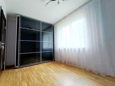 квартира за адресою Олександра Довженка вул., 8
