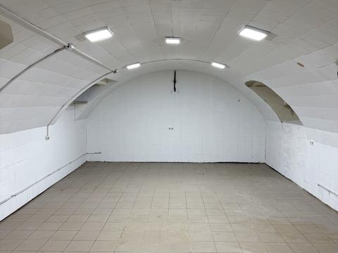 комерційна за адресою Соборна вул., 181