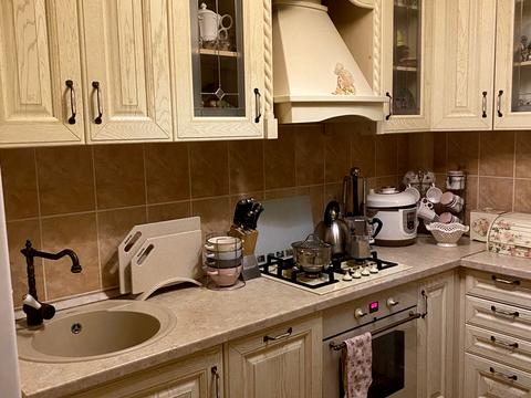 квартира за адресою Перемоги вул., 8а