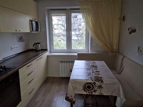 квартира по адресу Глуховская ул. (Захаренко), 2