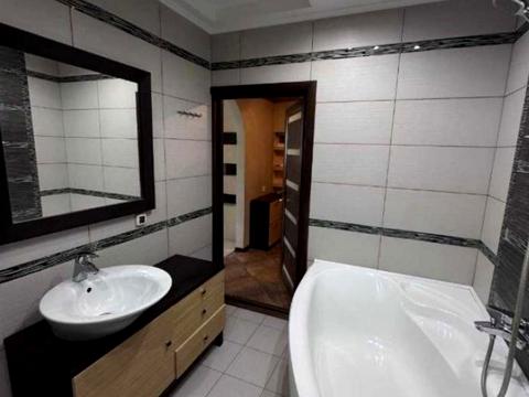 квартира за адресою Соборності України вул., 228а